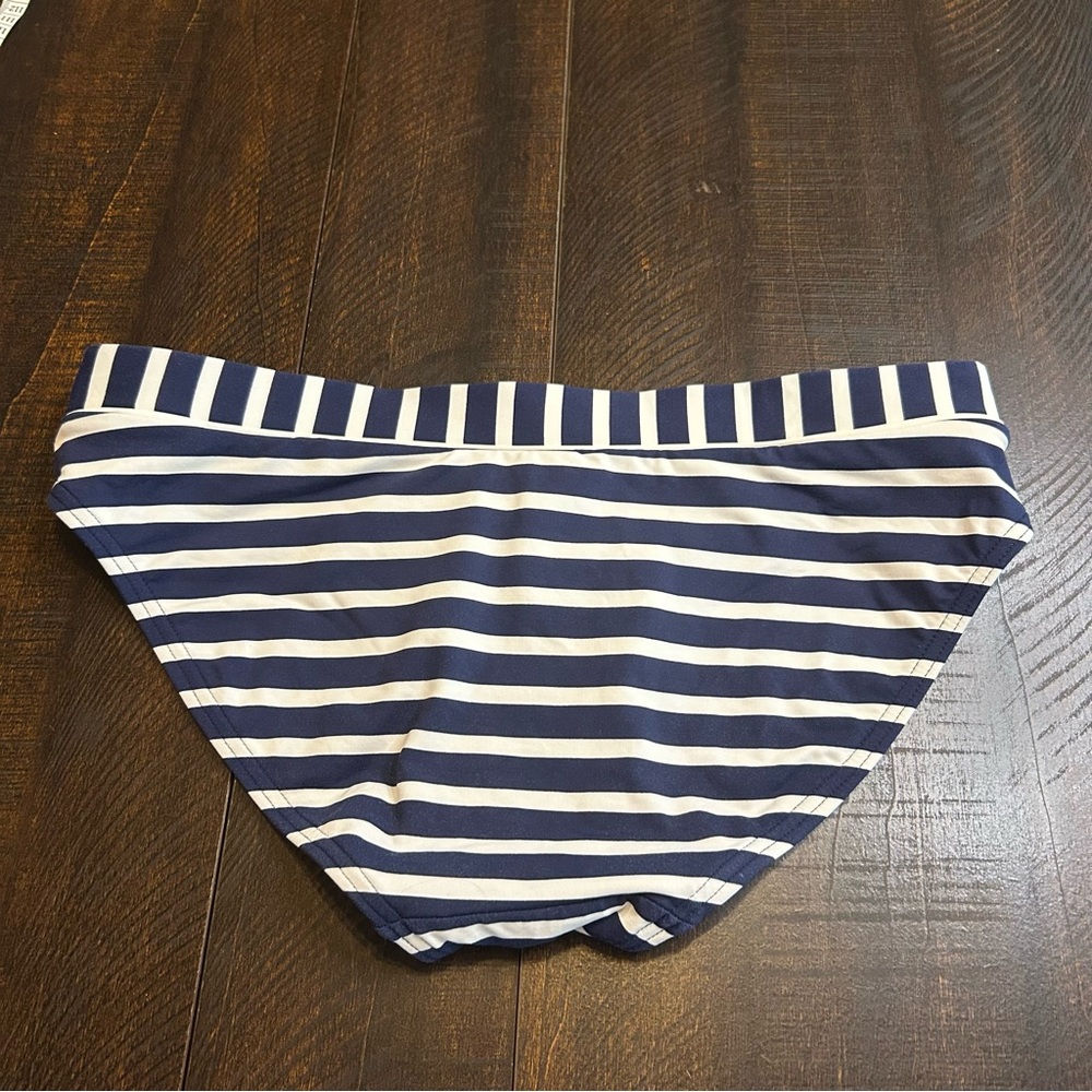 Nautical Striped bikini 3 piece - Picture 4 of 13